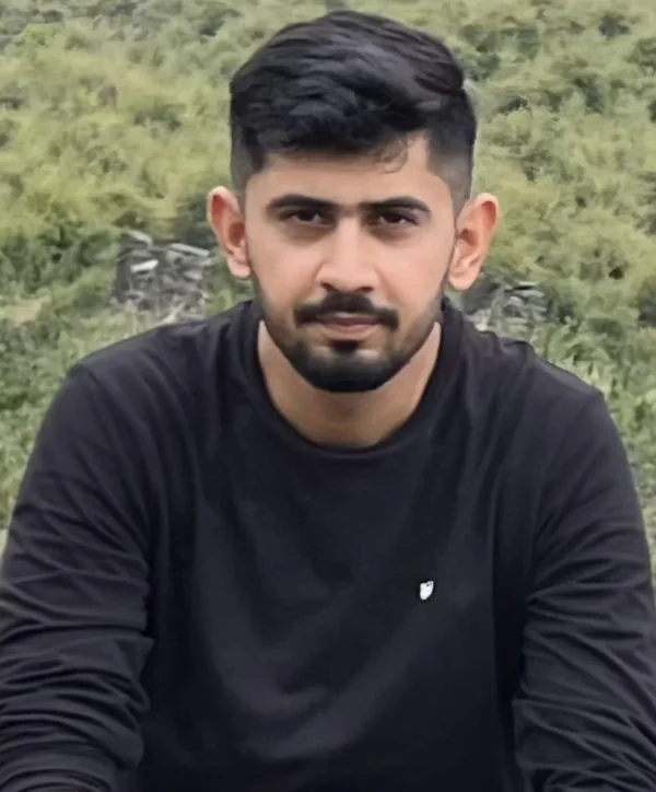 Portrait of Devansh Arora